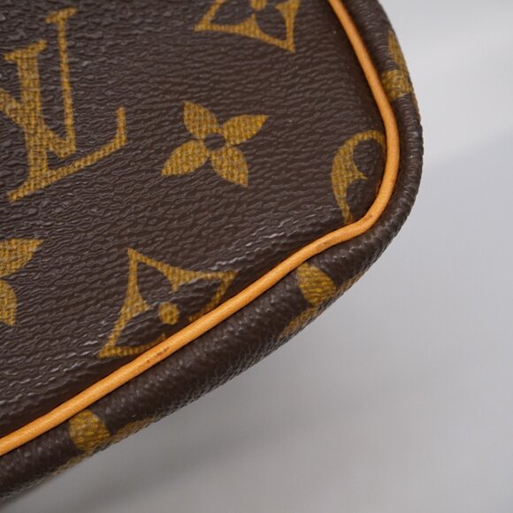 LOUIS VUITTON Brown Monogram Boston Bag - Picture 9 of 16